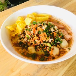 ก๋วยเตี๋ยวหมูต้มยำ & ข้าวไข่เจียวทรงเครื่อง เจ๊นุช ก๋วยเตี๋ยวหมูต้มยำ & ข้าวไข่เจียวทรงเครื่อง เจ๊นุช