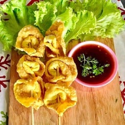 เกี๊ยวหมูทอด