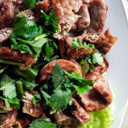 ใส้หมูย่าง