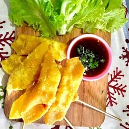 เกี๊ยวทอดปูอัด