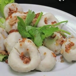 ลูกชิ้นปลาบุ๋มลวกจิ้มชุดกลาง