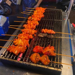 แซ่บแปดแสน พัฒนาการ25  พัฒนาการ25