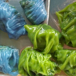 คุณต่าย ข้าวเกรียบปากหม้อและสาคู