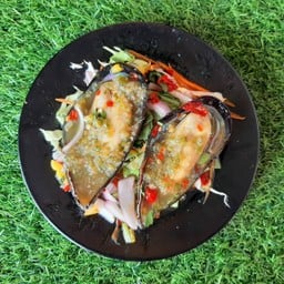 ยำหอยแมงภู่