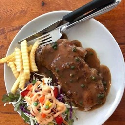 สเต็กไก่ซอสพริกไทยดำ+เฟรนฟรายซีส