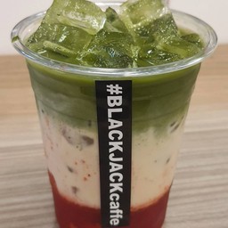 Oatmilk Berry Matcha