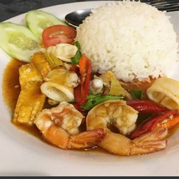 ข้าวราดผัดพริกเผาหมู,,ไก่,