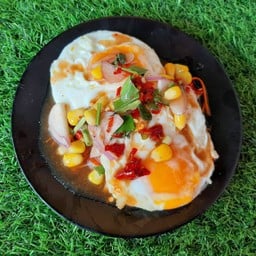 ยำไข่ดาว