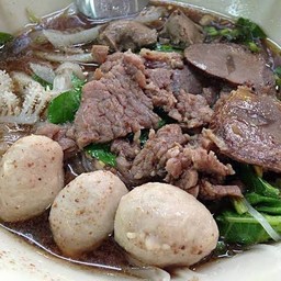 เกาเหลาเนื้อเปื่อย+ลูกชิ้น