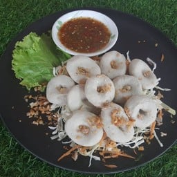 ลูกชิ้นปลาเยาวราช ลวกจิ้ม