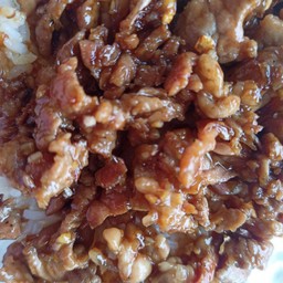 เนื้อ กระเทียม