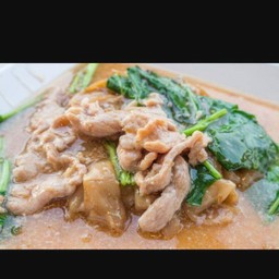 ราดหน้าหมู