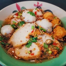 ก๋วยเตี๋ยวปลาเฮงเต็ก