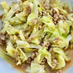 กระหล่ำผัดน้ำปลาหมู(เป็นกับข้าว)