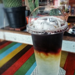 อเมริกาโน่+น้ำมะพร้าวน้ำหอม เย็น