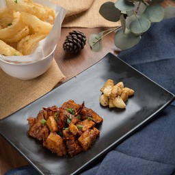 Thai Style grilled pork neck