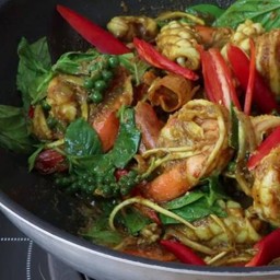 ผัดพริกเเกงป่ากุ้งเผ็ดมากๆๆ