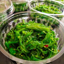 ยำสาหร่าย 150g.