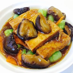 เต้าหู้เจี๋ยนน้ำมันหอย เจ