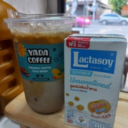 กาแฟออแกนิค+นมถั่วเหลือง น้ำตาลมะพร้าว