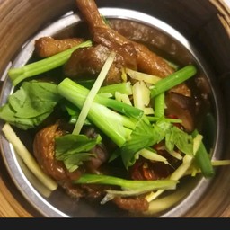 ขาไก่ตุ๋น