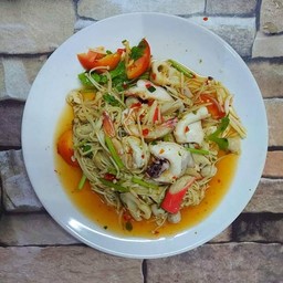 ยำเห็ดเข็มทอง