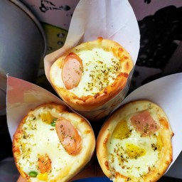 นินิว พิซซ่า