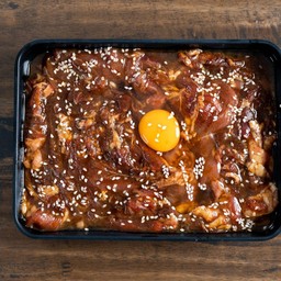 เนื้อตอกไข่