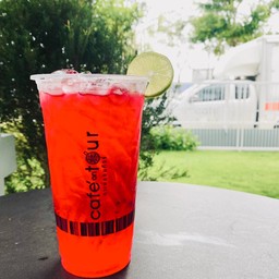 สตรอว์เบอร์รี่มะนาวโซดา