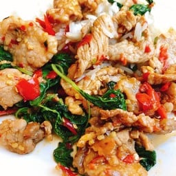 เพราหมูชิ้น