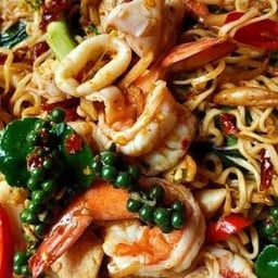 ข้าวกล่อง ตลาดหนองมน