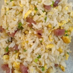 ข้าวผัดกุนเชียง(ที่เล็ก)