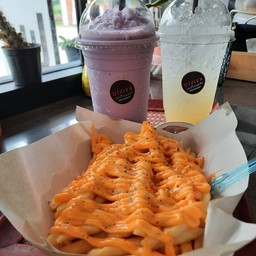 เผือกเย็น