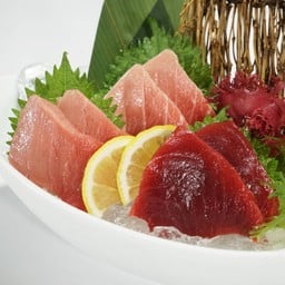 HON MAGURO SASHIMI