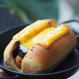 Mini Truffle Sausage Shokupan