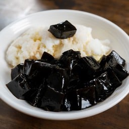 เฉาก๋วยนมสด