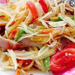 ส้มตำคอหมูย่าง