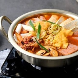 ไก่ทอดโอปป้า ข้าวไก่ทอดซอสเกาหลี