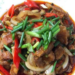 (40)ผัดพริกเผาเป็นกับข้าว 炒辣椒酱