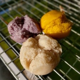 บ้านขนม เจ๊ฮวย (ถนนห้วยยอด)