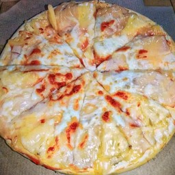 Pizza By KoKo Dam ซอยพัชนีหลัง family mart