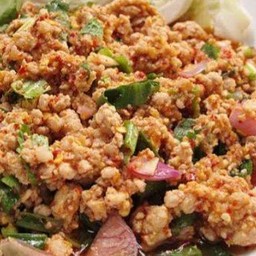 ข้าว ลาบหมู