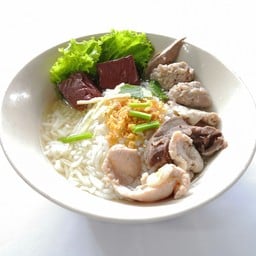 ข้าวต้มน้ำ ต้มเลือดหมู