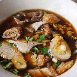 ก๋วยจั๊บน้ำใส สูตรโบราณ มหาสารคาม