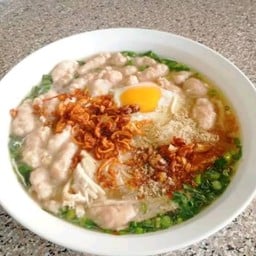 ก๋วยจั๊บญวนอุบล วัดเกาะ