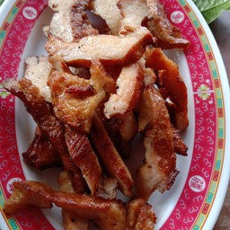 ลาบ ยโสธร  - สาขา 2 ถนนสุรนารายณ์