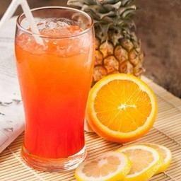 น้ำพั้นซ์