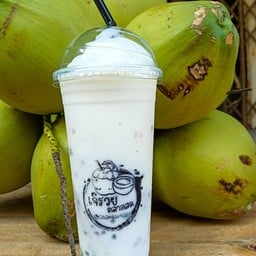 น้ำมะพร้าวปั่นนมสด_ร้านเจ๊รวยตลาดสด