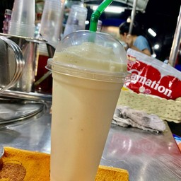 กล้วยปั่นใส่นม