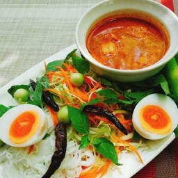 ป้าแต๋ว ขนมจีนน้ำยสาขา 1 ซอยนายอำเภอ1